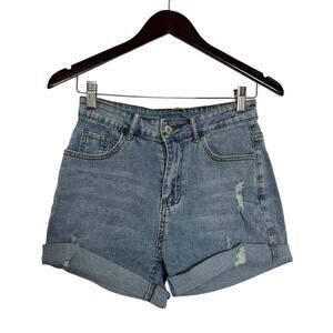 NWOT Women's Size Medium Light Wash Distressed Cuff Denim Shorts